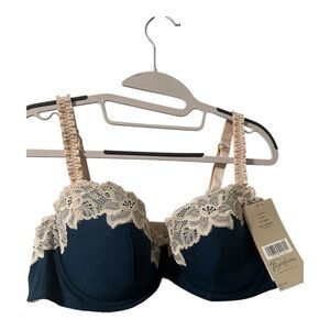 NWT $72 Fayreform Navy Blue Beige Lace Bra38d Underwire
